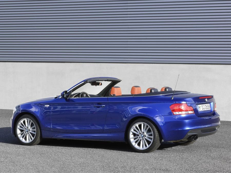  BMW 135i Convertible 2008 года  (фото 3 из 10)